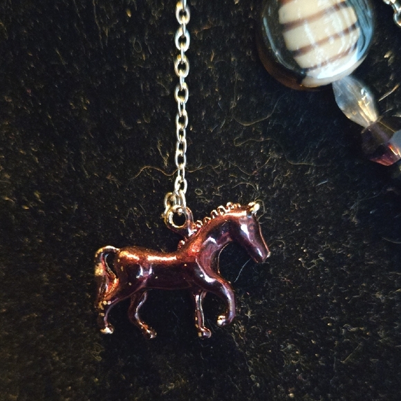 Hand Crafted Vintage Silver and Black Beaded Necklace - Picture 6 of 12